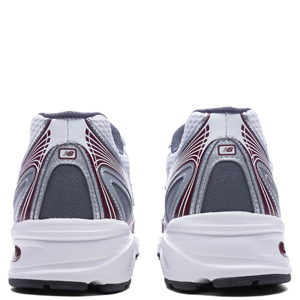 740 - Mercury Red/White/Castlerock